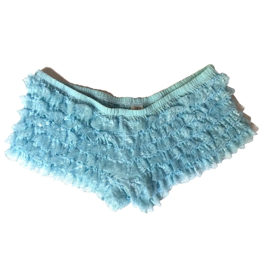 New Ruffled Shorts Cheeky Low Rise Light Blue hot pants Fredricks Of Hollywood
